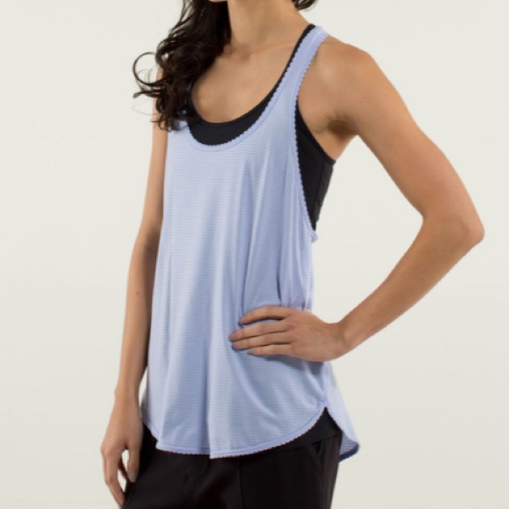 Lululemon 105 F Singlet tank in Heathered Lavender Dusk, Sz 6